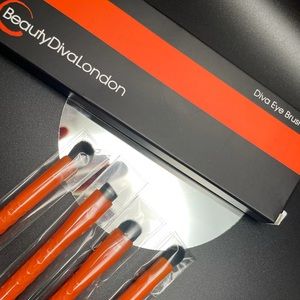 BEAUTY DIVA LONDONDiva Eye Brush Set